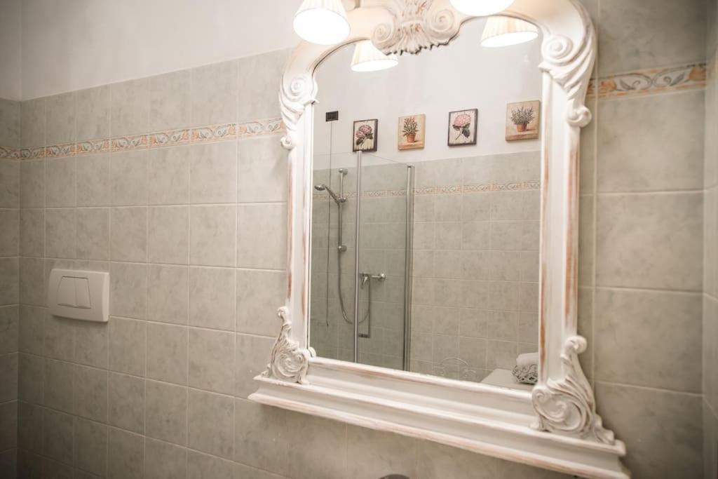 Piazza Erbe Luxury Apartment Verona Exteriör bild