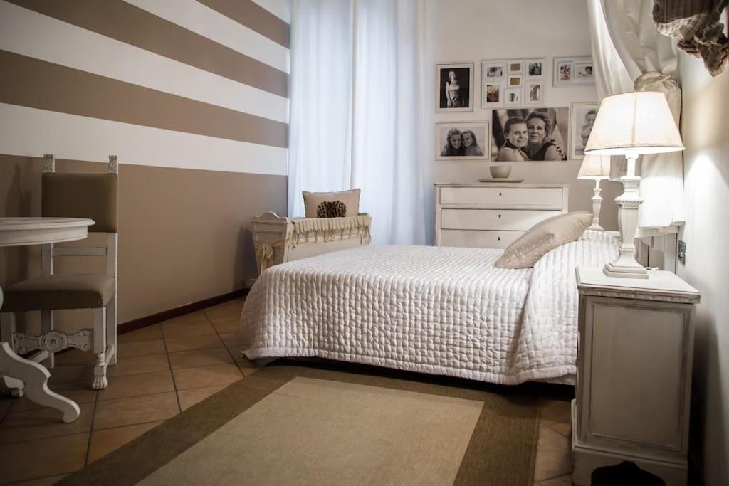 Piazza Erbe Luxury Apartment Verona Exteriör bild