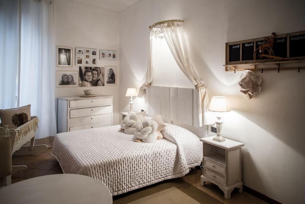 Piazza Erbe Luxury Apartment Verona Exteriör bild