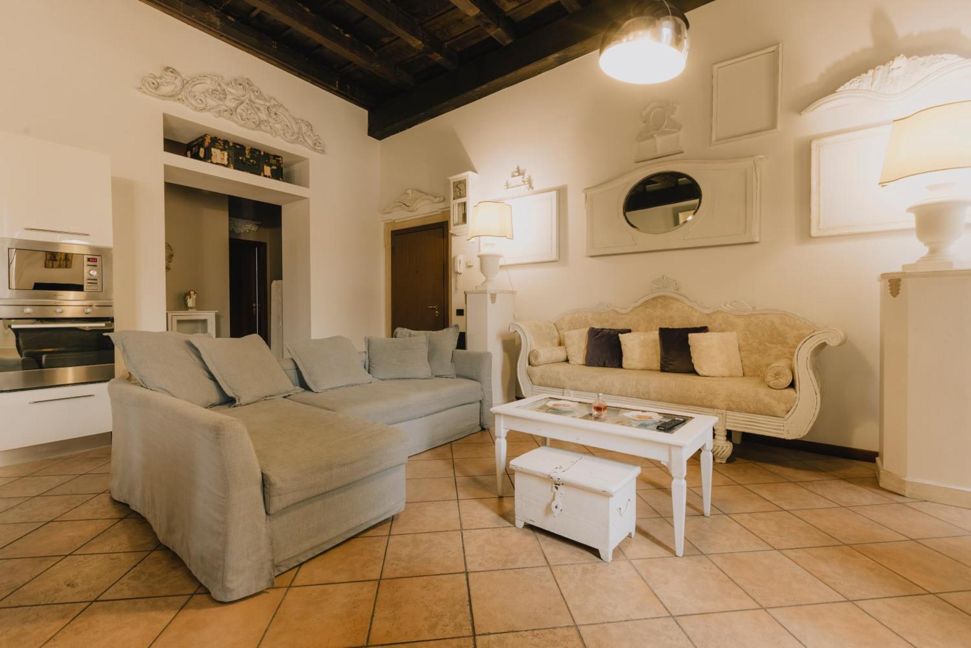 Piazza Erbe Luxury Apartment Verona Exteriör bild