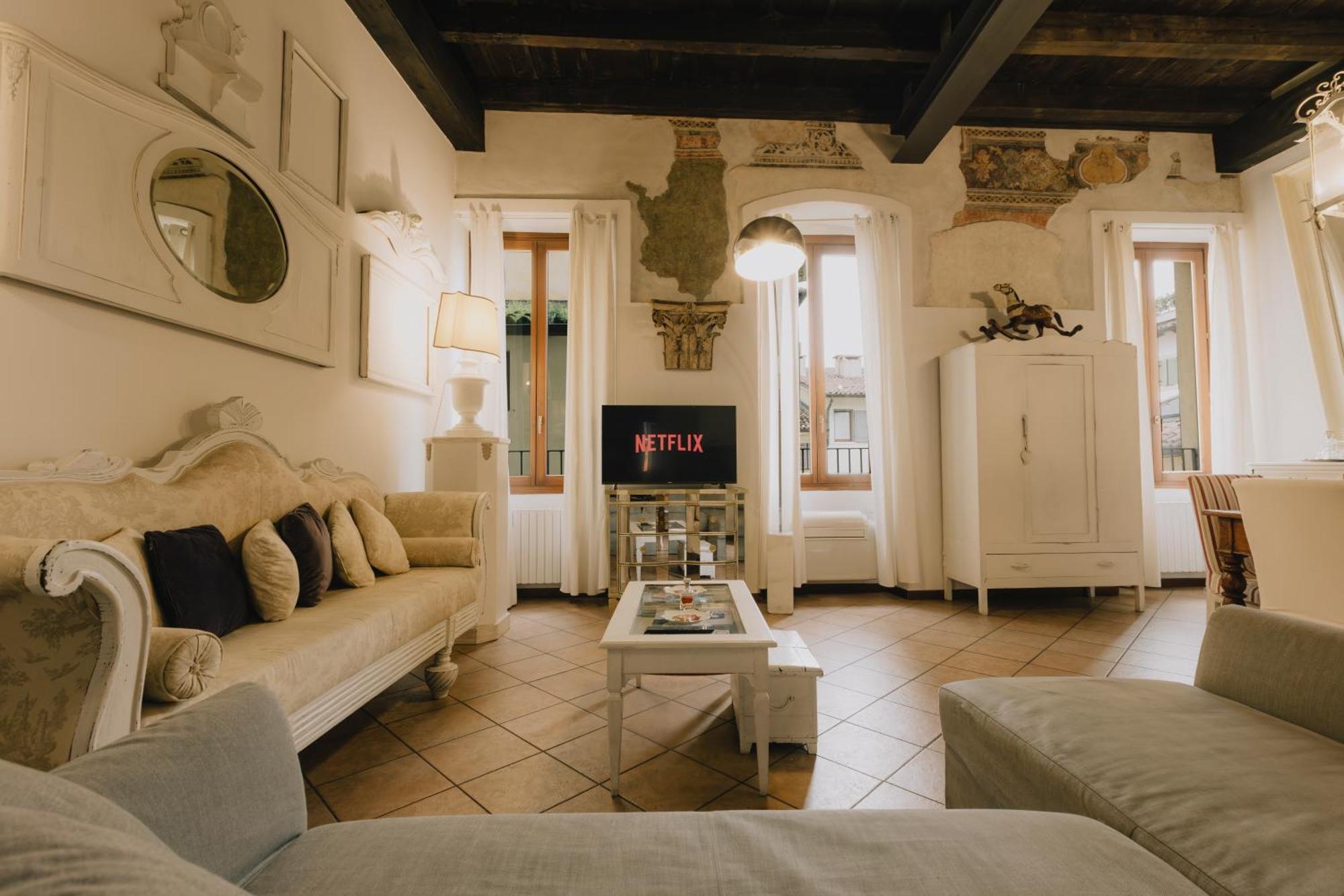 Piazza Erbe Luxury Apartment Verona Exteriör bild